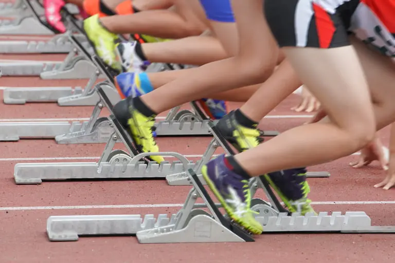 スポーツ選手のcm出演料はいくら?依頼方法やギャラ相場を徹底解説!